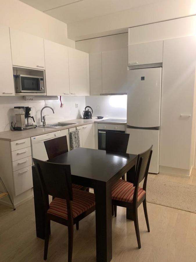 Modern Apartment Nearby Airport 万塔 外观 照片